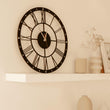 Horloge murale classique en bois BusyKids